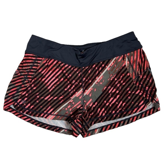 Athleta Printed Pulse Athletic Running Shorts - Picture 4 of 14